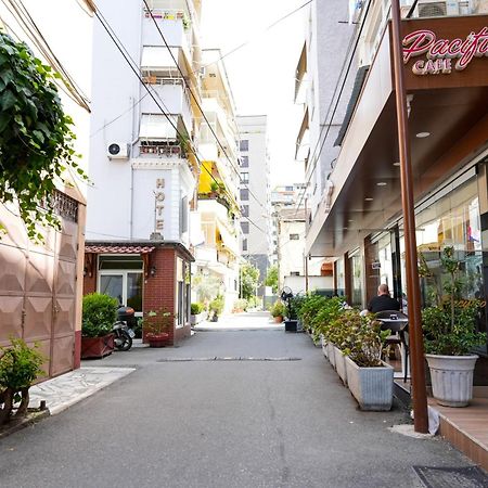 Cozy Apartment In The Heart Of Tirana ! Экстерьер фото