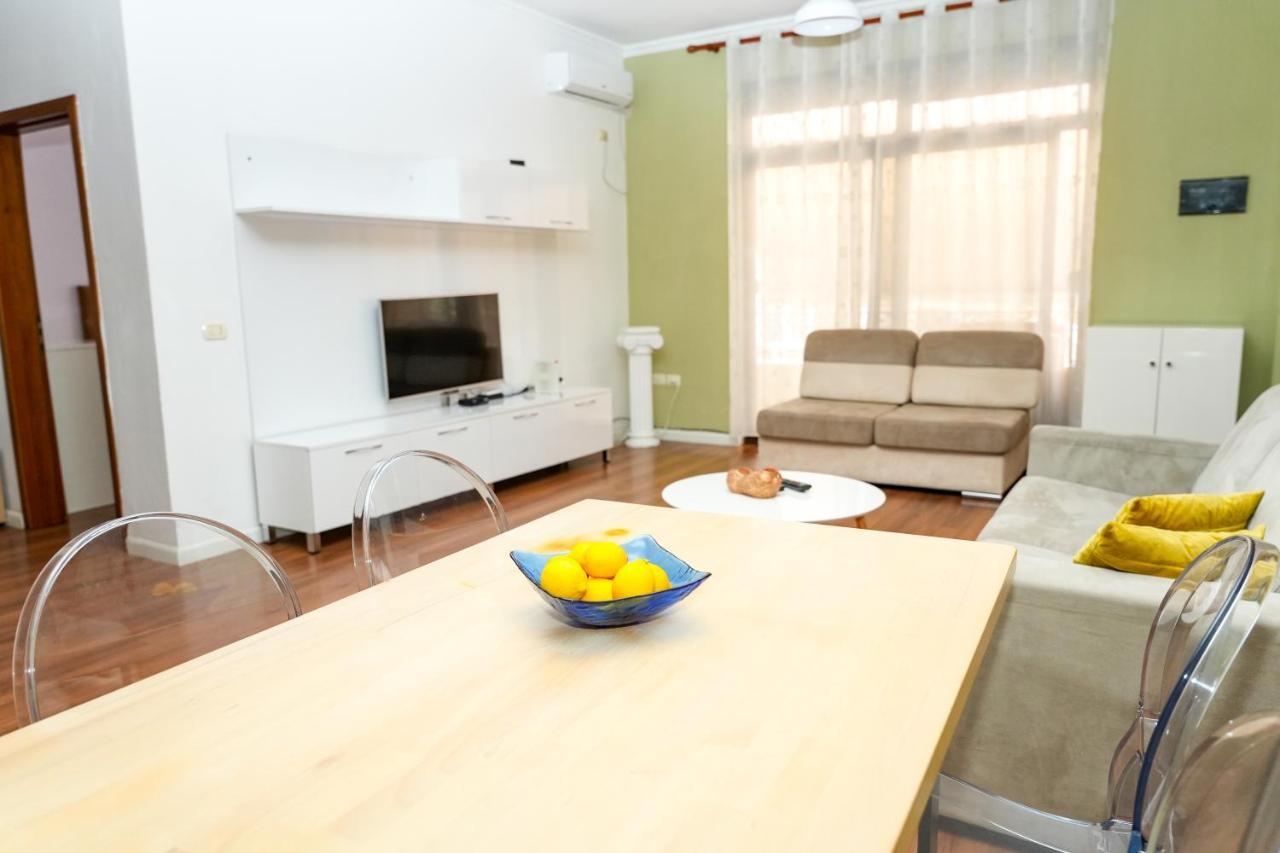 Cozy Apartment In The Heart Of Tirana ! Экстерьер фото